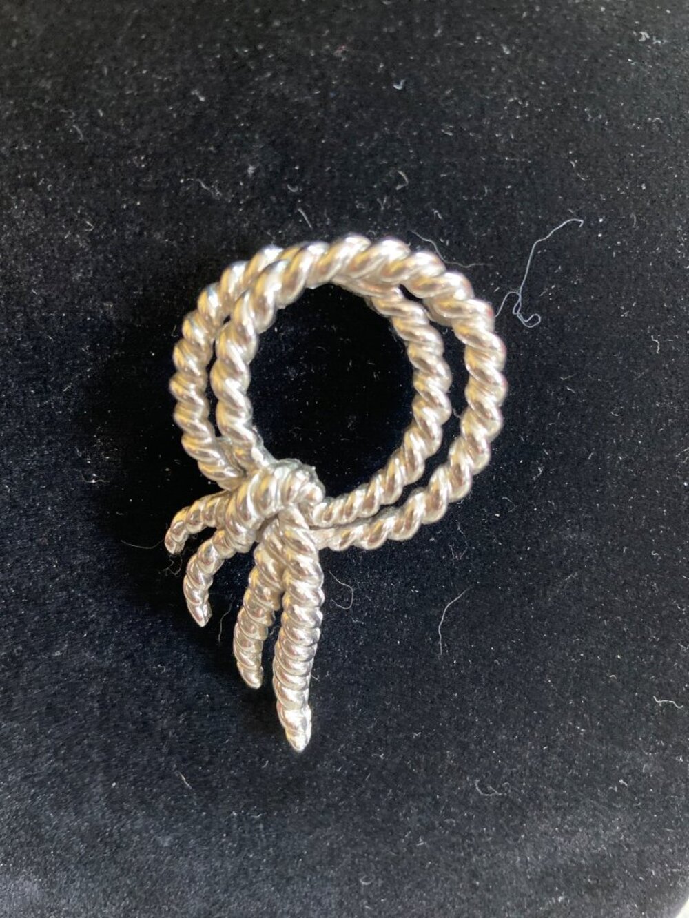 Vintage Trifari Silver Tone Rope Knot Bow Brooch Pin Mid Century Statement